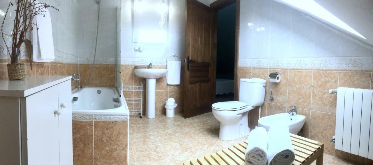 Posada de Ajo Exterior foto